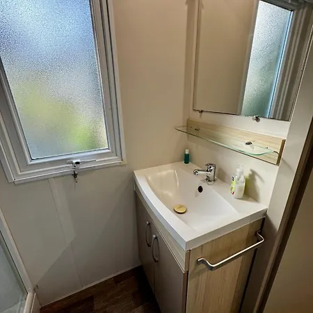 Кемпинг Au Coeur Des Pins Камье