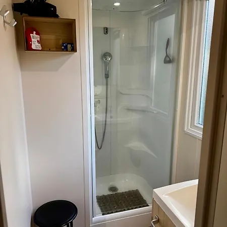 Au Coeur Des Pins Kemping *